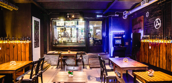 Брутальный бар в стиле лофт под закрытие