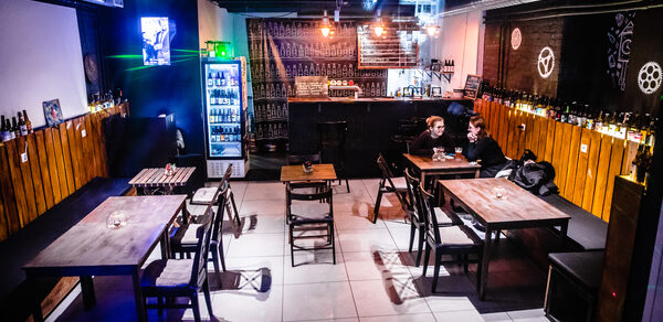 Брутальный бар в стиле лофт под закрытие