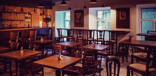 Кафе «3 Му-Табаль» под закрытие в центре