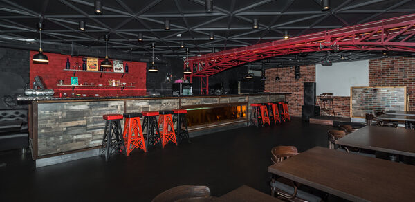 Пространство для приватных караоке вечеринок и праздников в 