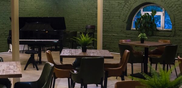 WineCas.es. Уютная мансарда в центре Москвы