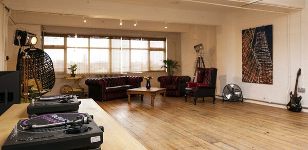 Whole venue at 4th Floor Studios