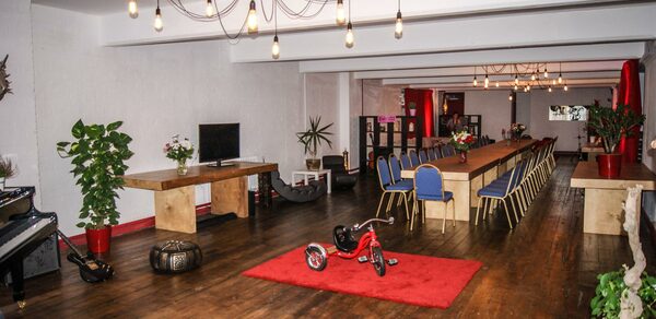 Whole venue at 4th Floor Studios