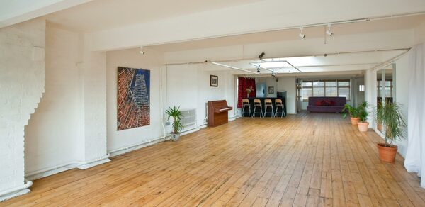 Whole venue at 4th Floor Studios