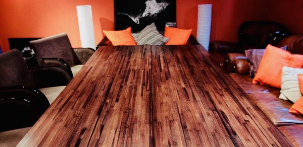 Вип комната с с тв-панелью