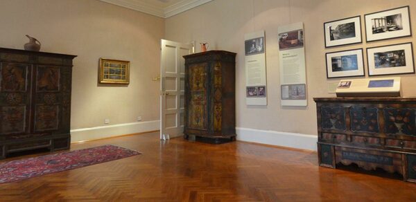 Dining Room at Freud Museum