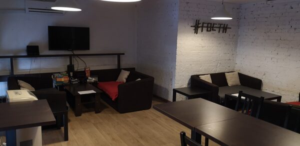 Второй этаж бара