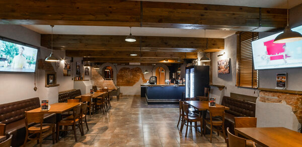 Лофт со своим баром