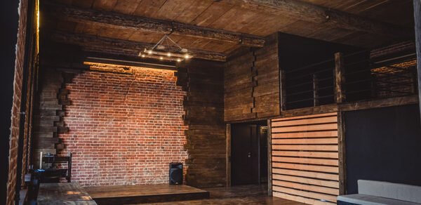 Двухэтажный лофт в историческом здании