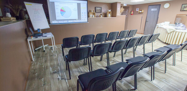 Арбат Инн Уютный зал для проведения бизнес-встреч