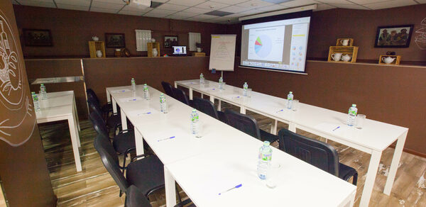 Арбат Инн Уютный зал для проведения бизнес-встреч