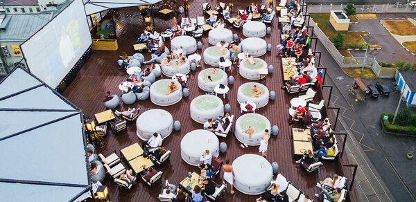 Igloobar Многофункциональная крыша в центре Москвы