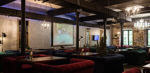 Loft for Friends Лаунж-бар с летней верандой