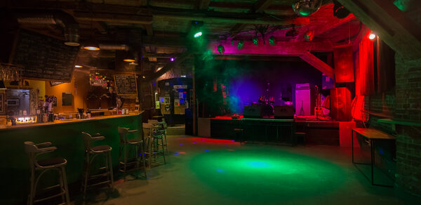 Лофт-клуб в центре города