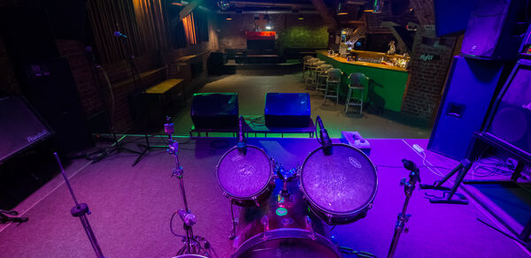 Лофт-клуб в центре города