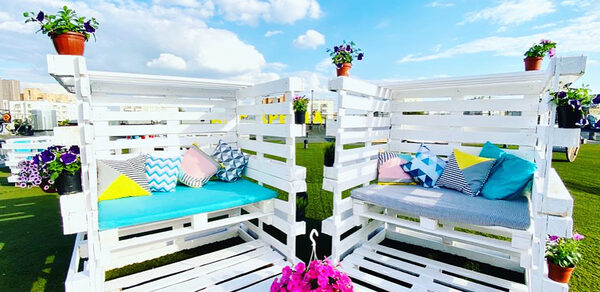 Крыша с видом на город