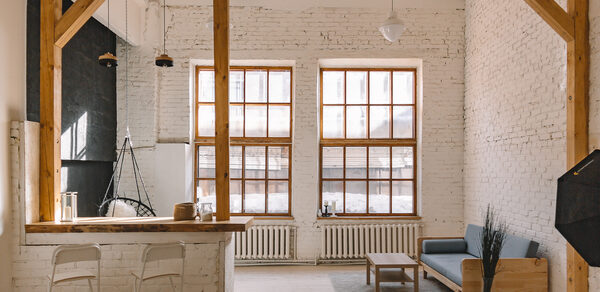 Come In Loft (Кам Ин Лофт). Белый лофт в скандинавском стиле