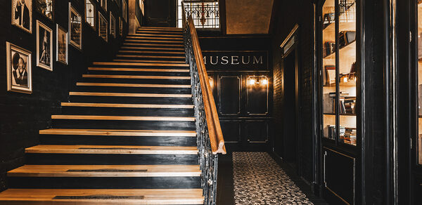 Гастрономический бар EMBERS