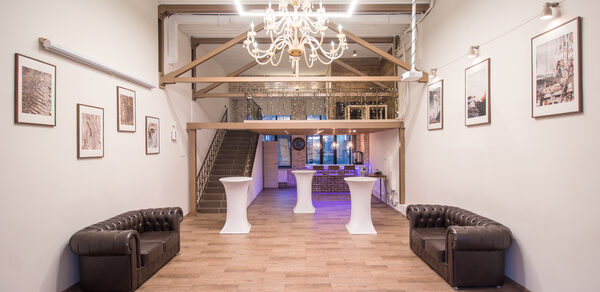 Loft Lodge 4. Двухэтажный лофт для любых мероприятий