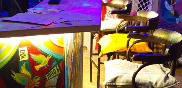 Лофт с дизайнерскими стенами