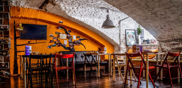 «Взаперти» Лофт со сводчатым потолком