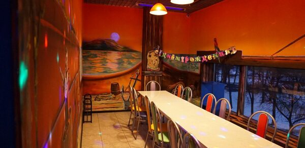 MOLLY & POPS  на Адмиралтейской