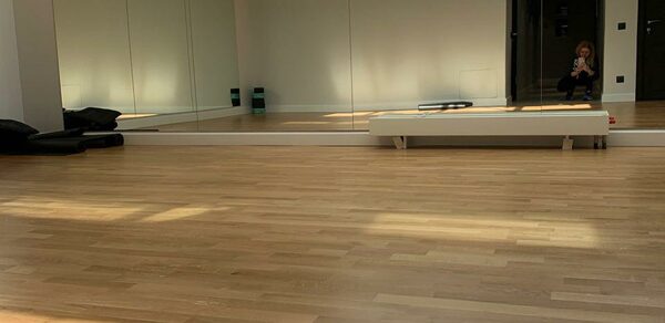 Light training studio