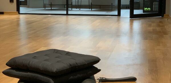 Light training studio