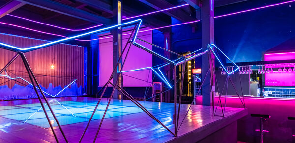 NEON Bar. Лофт с неоновой подсветкой 