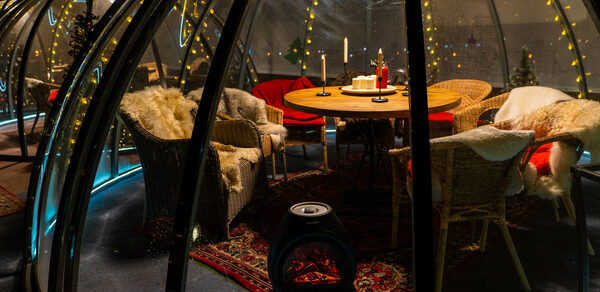 Igloobar. Иглу на крыше в центре