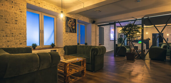 Лаунж-бар Friends place в центре