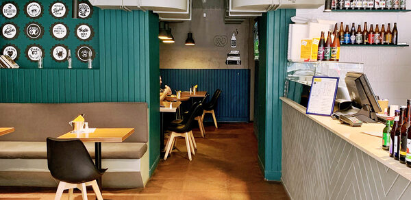 Дизайнерское кафе под закрытие