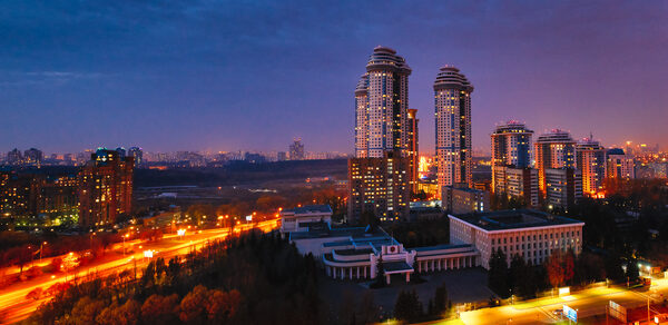 Art -studio Яркий лофт с выходом на крышу