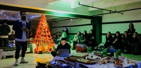 JamTown Светлый тренинг-зал в стиле лофт