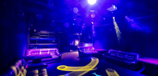 Караоке Лофт-студия в ТЦ