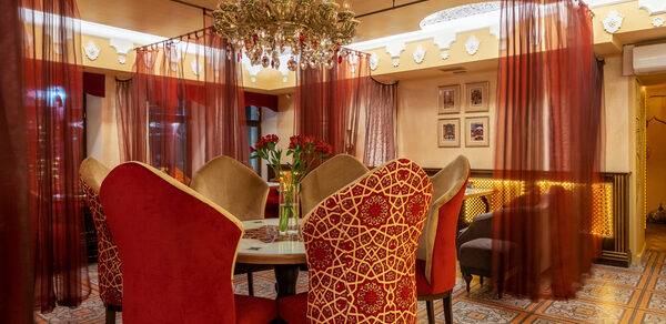 Омар Хайям Лофт-бар в центре города