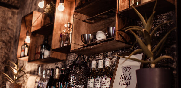 Mirseliz. Лофт с панорамным окном во всю стену