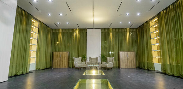 DOM25. Двухэтажный особняк для мероприятий