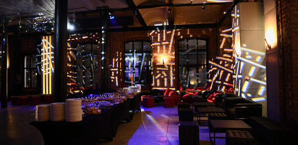 Ryabov Loft. Просторный арт-лофт