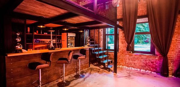 KROV loft. Двухэтажный лофт с кальянами