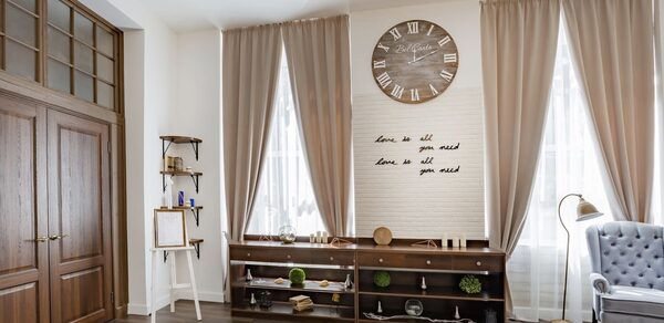 LOFT BANKET. Стилизованный лофт в светло-бежевых тонах