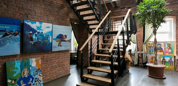  Двухэтажная лофт галерея
