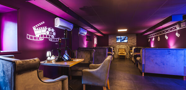 Cinema Лофт-кальянная в стиле кино