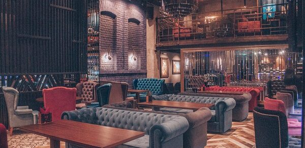 Стилизованный лофт с высокими потолками