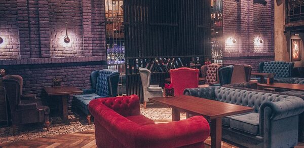 Стилизованный лофт с высокими потолками