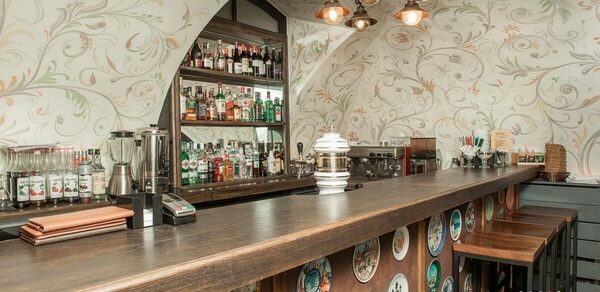 Лофт-кафе под закрытие для различных мероприятий