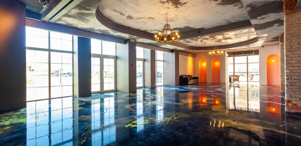 Дизайнерский лофт для торжественных мероприятий