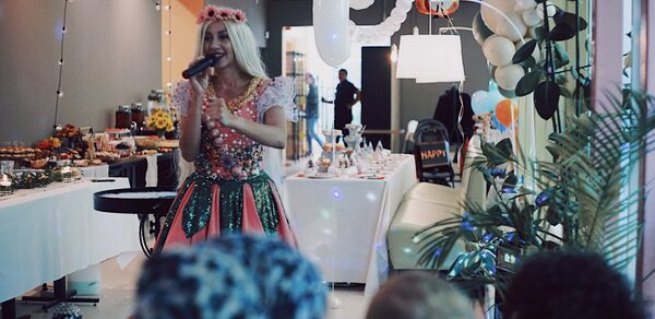 Лофт в скандинавском стиле с кухней и отдельным входом