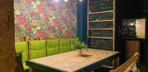 Лофт для настольных игр в небольшой компании