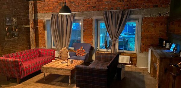 AG Loft (ЭйДжи Лофт). Камерный вип-зал с панорамными окнами